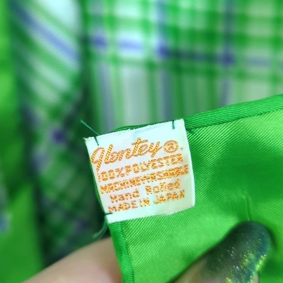 STUNNING Vintage Glentex Green and Purple Plaid Scarf - Bright Amazing Color! - Picture 2 of 3